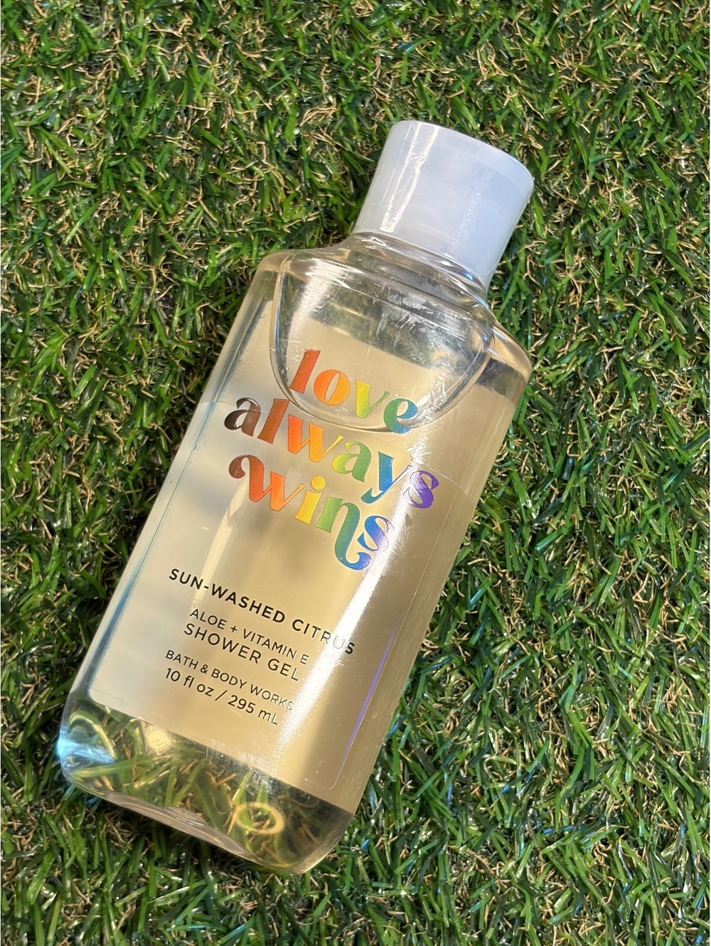 Love Always Wins Sun-Washed Citrus Aloe & Vitamin E Shower G